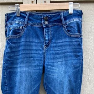 Wallflower skinny jeans size 11R